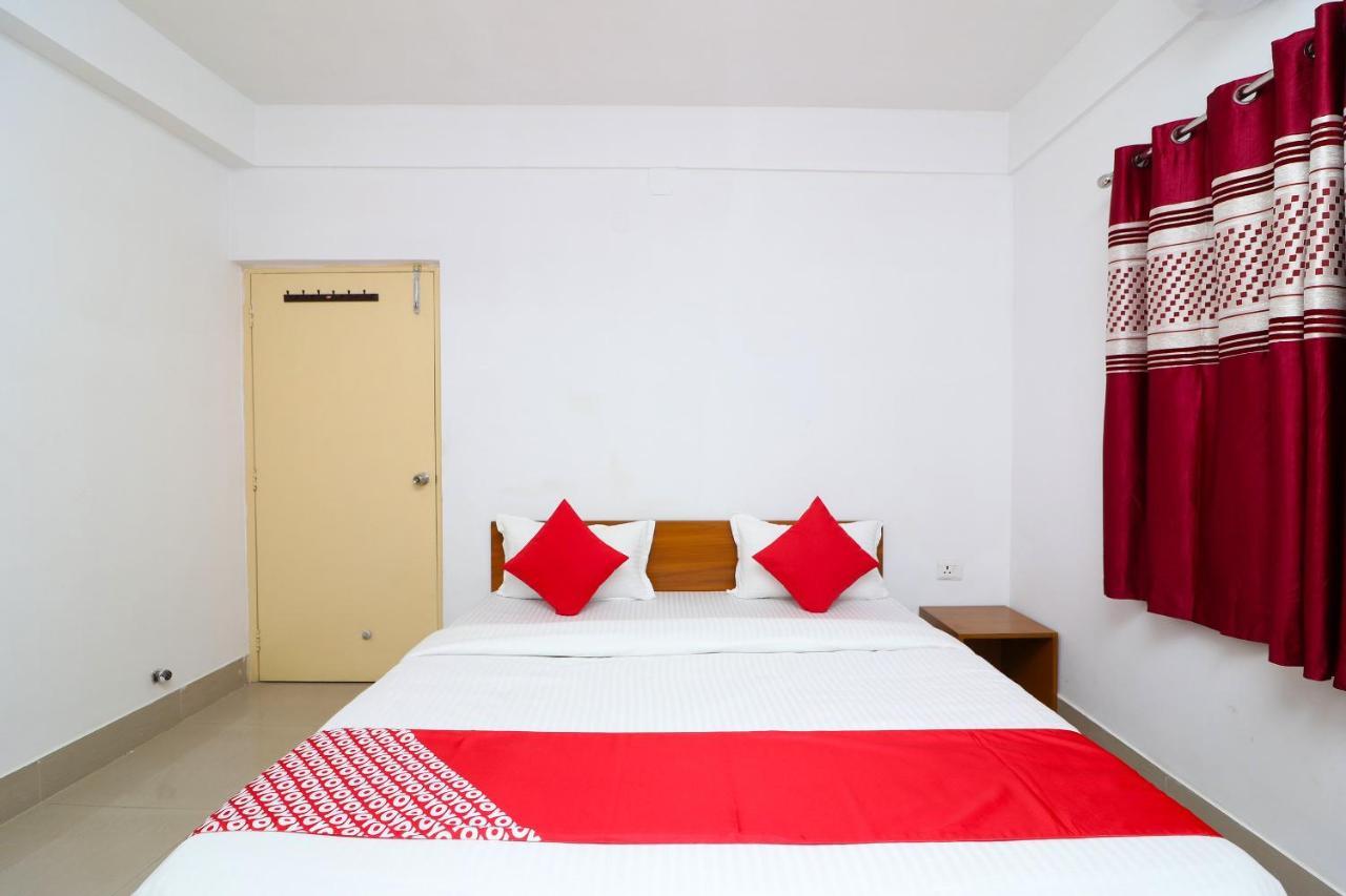 Oyo 30269 Amar Raj Inn Calcutá Exterior foto